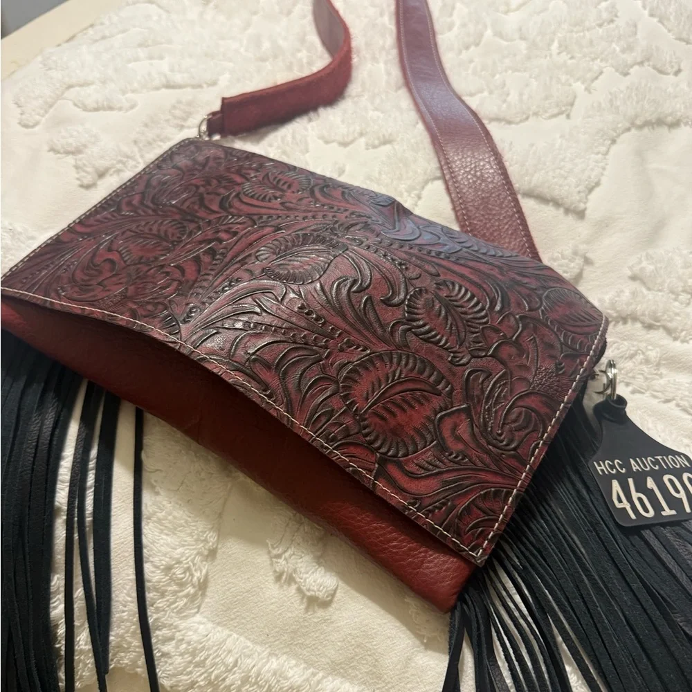HCC Elegant Burgundy Floral Crossbody Bag with Black Fringe - Picture 4 of 4